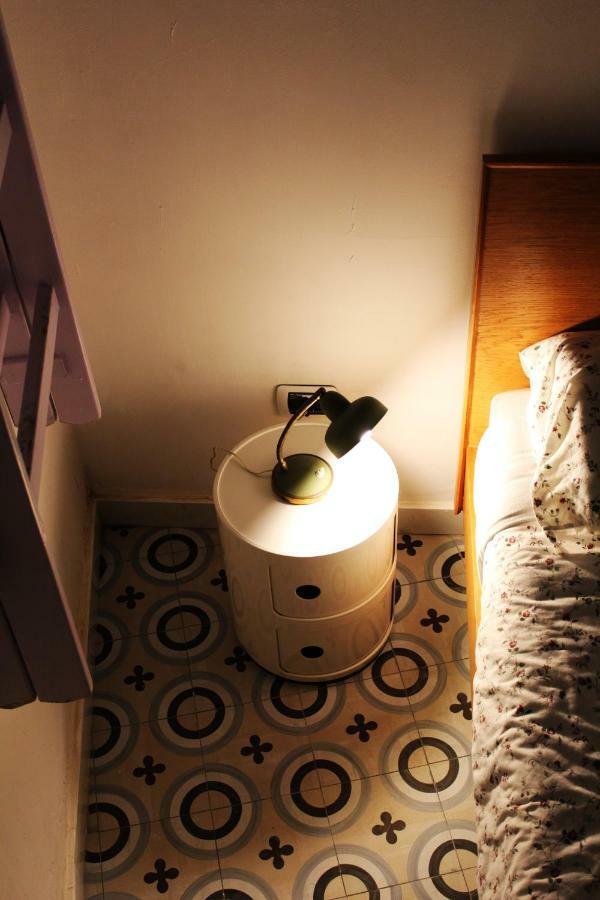 Monohouse Apartment เนเปิลส์ ภายนอก รูปภาพ