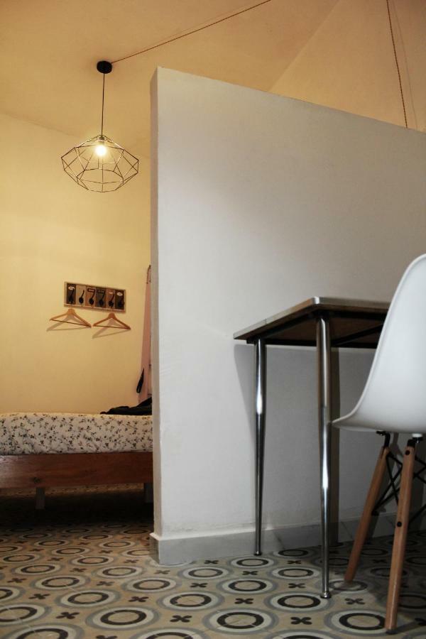 Monohouse Apartment เนเปิลส์ ภายนอก รูปภาพ