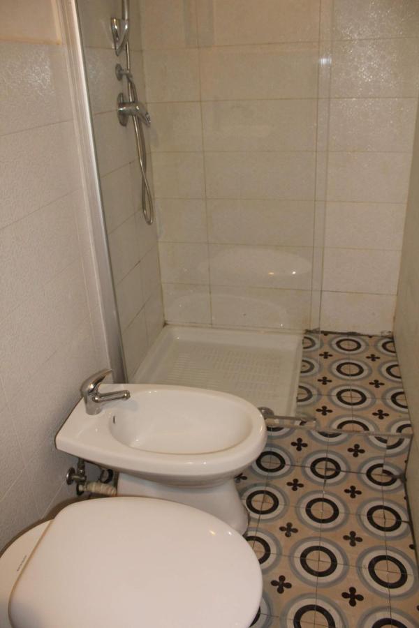Monohouse Apartment เนเปิลส์ ภายนอก รูปภาพ